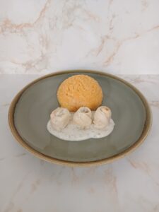 Stamppot van pompoen-visrolletje-vissaus