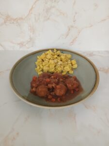 Luikse balletjes met gebakken aardappelen