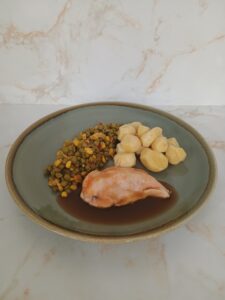 Aardappel met zomerse groenten - kip en jus
